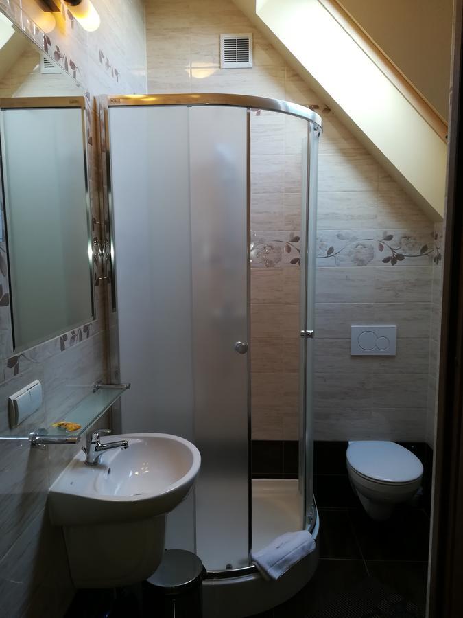 Hotel Victoria Cechini à Krynica-Zdrój Extérieur photo